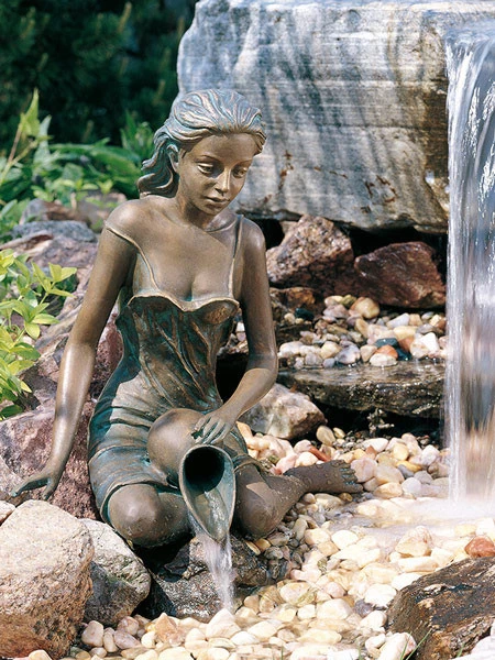 Bronzefigur Elonie (Art.Nr. 88427) 1 Bronzefigur Elonie (Art.Nr. 88427)