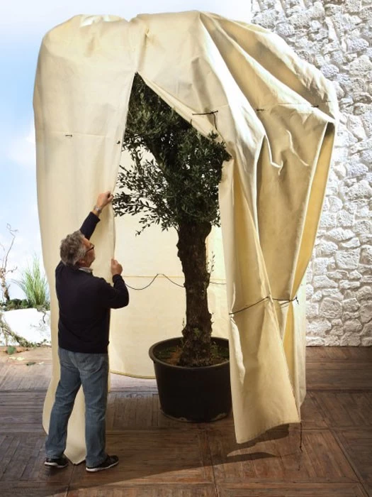 Winterschutzhaube 'Mammut' In Großformat 1 Winterschutzhaube 'Mammut' In Großformat